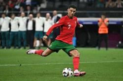 开云体育平台APP-葡萄牙惊险晋级，击败土耳其晋级！