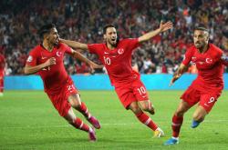 开云体育官方网站-阿尔巴尼亚队在欧预赛淘汰赛中碾压对手