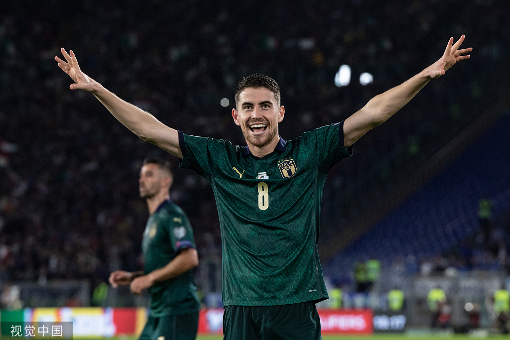 关于比利时中场大将恢复训练希望半决赛爆发的信息