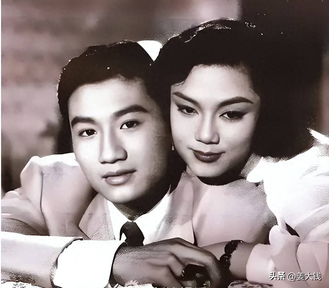 包含怪神转帅入城,不羁潇洒,千古风雨的词条 包含怪神转帅入城,不羁潇洒,千古风雨的词条