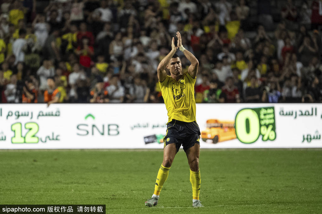 美国球队主帅喜获胜利,率队晋级 美国球队主帅喜获胜利,率队晋级