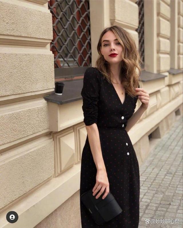 法国女足以 法国女足以