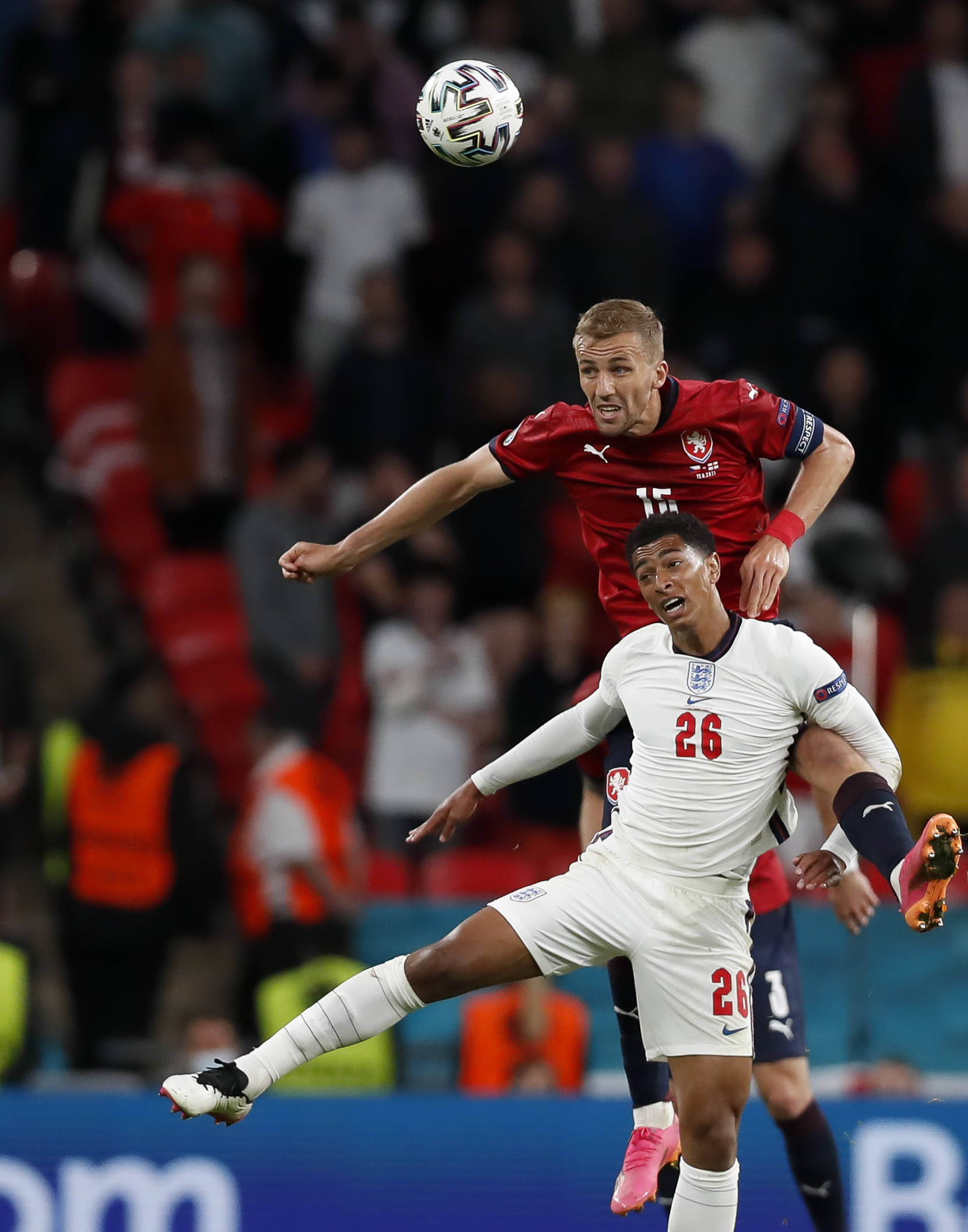 欧洲足球擂台争霸,强队实力对决! 欧洲足球擂台争霸,强队实力对决!