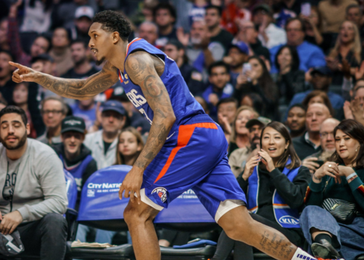 快船客场惊险击败勇士，保罗-乔治砍下40分成为全场焦点的简单介绍