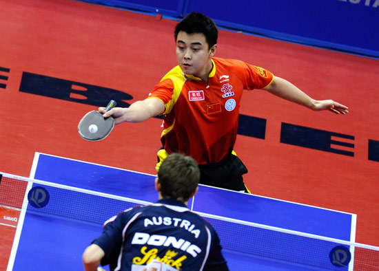 包含葡萄牙队险胜奥地利队，王皓刷新纪录的词条